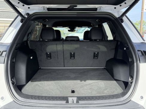 Certified 2025 Chevrolet Equinox ACTIV w/ Safety and Technology Package FWD image 8