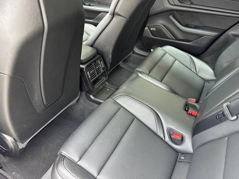 Used 2021 Porsche Taycan 4S AWD/4WD image 26