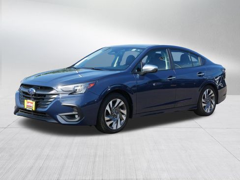 Certified 2025 Subaru Legacy Touring XT AWD/4WD image 3