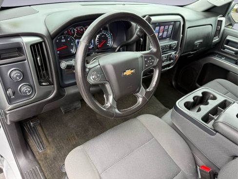 Used 2018 Chevrolet Silverado 1500 LT w/ All Star Edition image 21