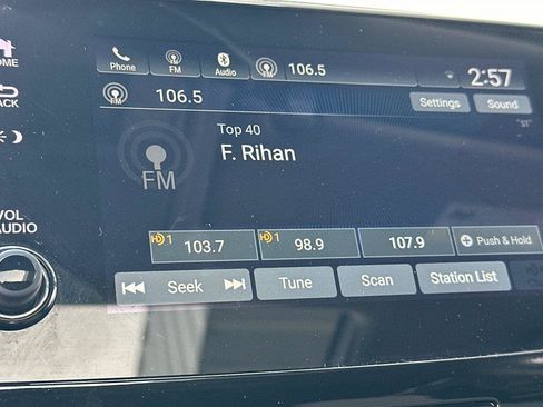 Certified 2022 Honda Pilot Special Edition image 18