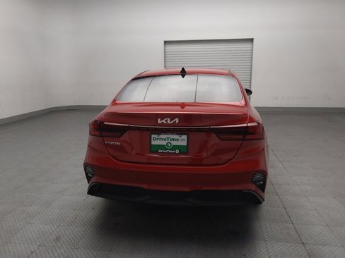 Used 2023 Kia Forte LXS w/ LXS Technology Package FWD image 7