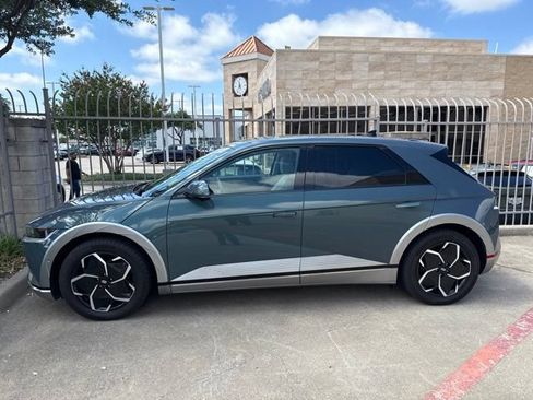 Certified 2024 Hyundai Ioniq 5 Limited RWD image 2