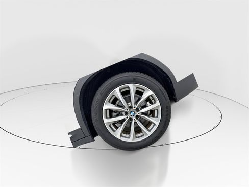 Used 2019 BMW X3 sDrive30i image 3