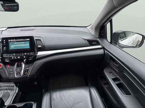 Used 2023 Honda Odyssey EX-L image 17