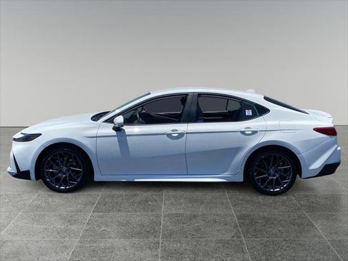 Certified 2026 Toyota Camry SE w/ Convenience Package FWD image 2