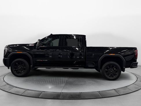 Used 2026 GMC Sierra 2500 AT4 w/ AT4 Premium Plus Package AWD/4WD image 3