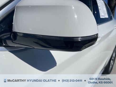 Used 2020 BMW X4 xDrive30i w/ Executive Package image 21