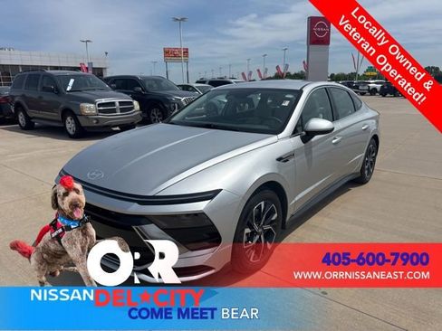 Used 2025 Hyundai Sonata SEL FWD image 1