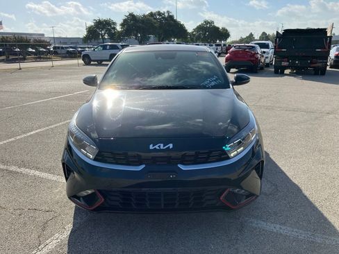 Used 2023 Kia Forte GT-Line FWD image 2