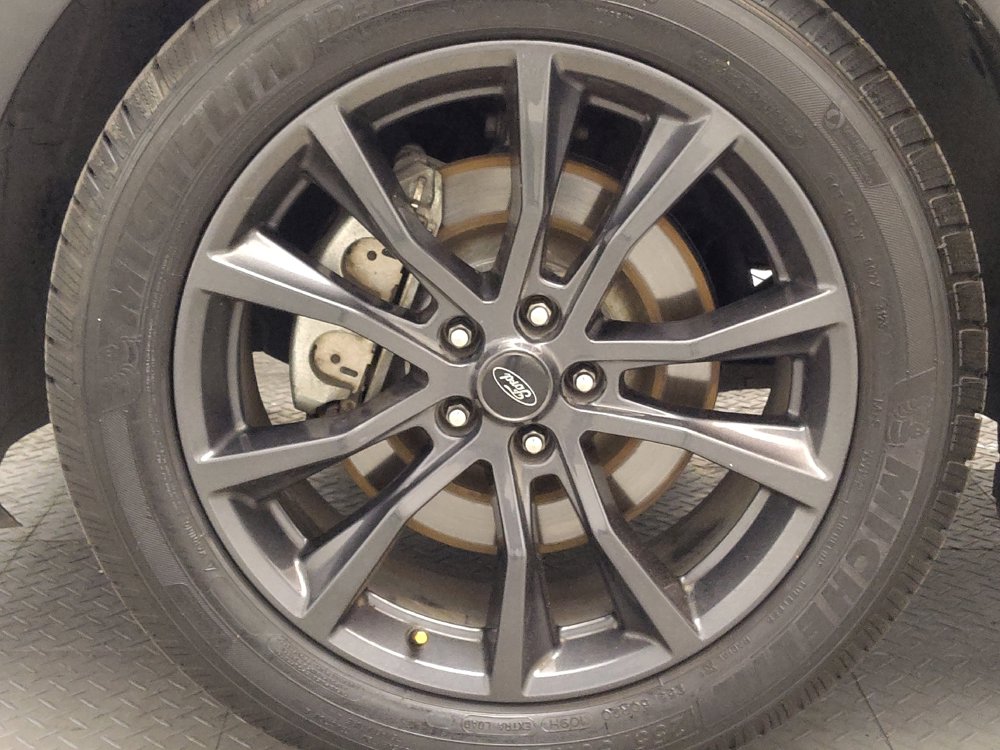 Used 2019 Ford Explorer XLT w/ Equipment Group 202A FWD image 31