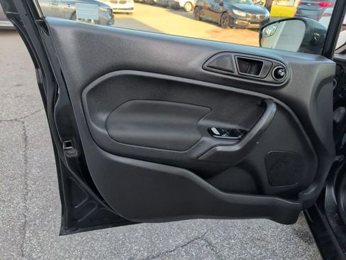 Used 2019 Ford Fiesta SE w/ Equipment Group 201A FWD image 12