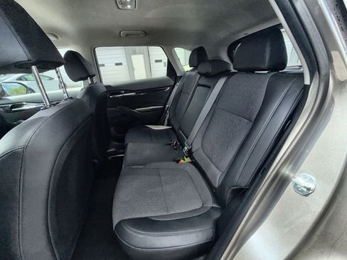 Used 2024 Kia Seltos S FWD image 25