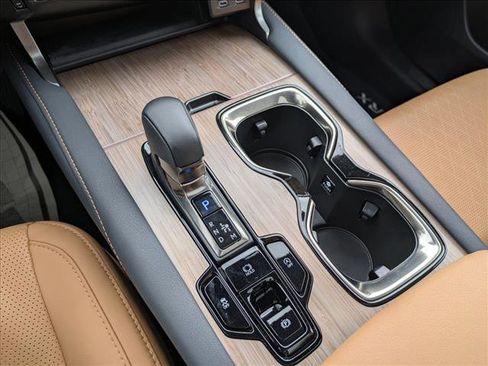 Used 2024 Lexus RX 350 Premium Plus w/ Convenience Package image 18