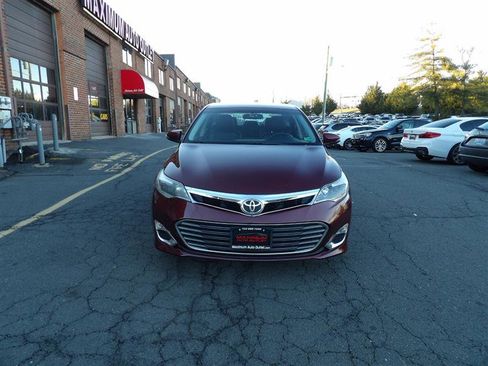 Used 2014 Toyota Avalon image 3
