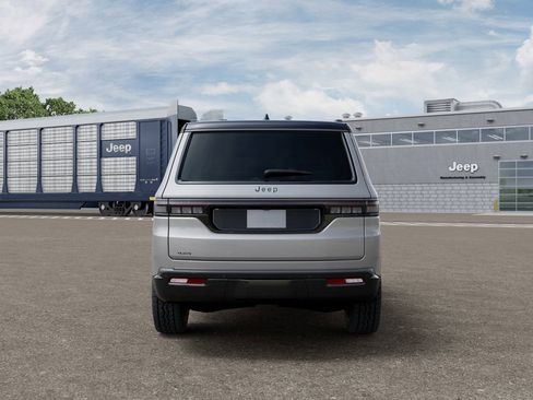 New 2026 Jeep Grand Wagoneer 4WD image 7
