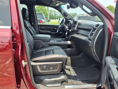 Used 2023 RAM 1500 Limited AWD/4WD image 7