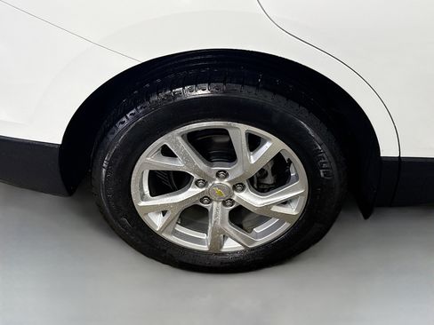 Used 2018 Chevrolet Equinox LT image 33