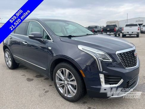 Used 2024 Cadillac XT5 Premium Luxury w/ LPO, Floor Liner Package image 8