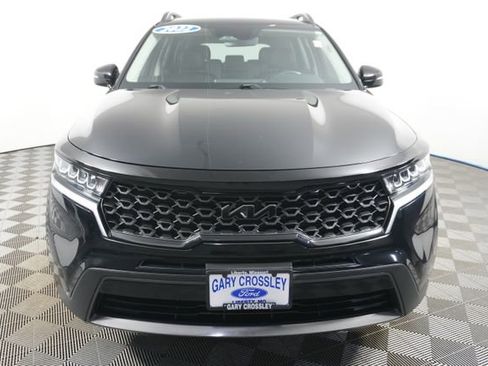 Used 2022 Kia Sorento S image 8