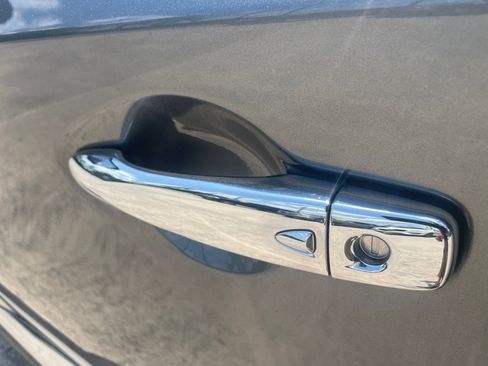 Used 2020 Nissan Murano Platinum FWD image 11