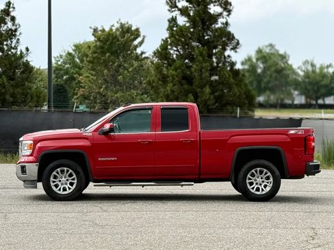 Used 2015 GMC Sierra 1500 SLE w/ SLE Value Package AWD/4WD image 8