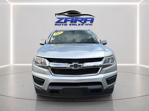 Used 2019 Chevrolet Colorado W/T w/ Custom Special Edition AWD/4WD image 2