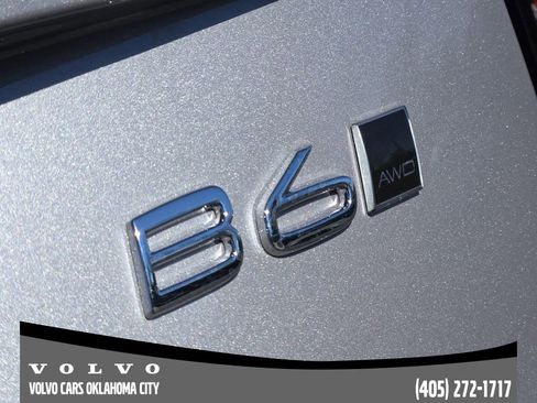 New 2026 Volvo XC90 B6 Ultra w/ Lounge Package image 9