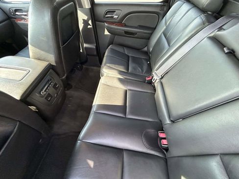 Used 2013 Chevrolet Avalanche LT w/ All-Star Edition RWD image 11