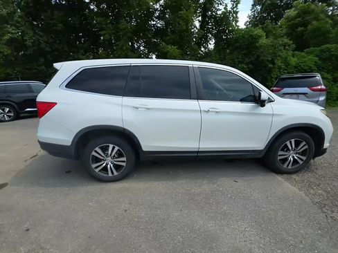 Used 2016 Honda Pilot EX-L image 4