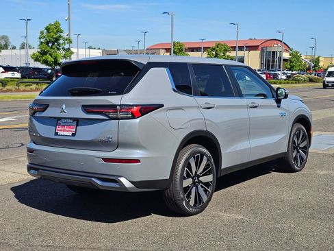 New 2026 Mitsubishi Outlander SE AWD/4WD image 5