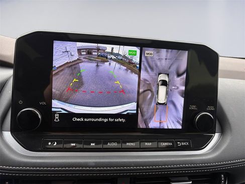 Used 2023 Nissan Rogue SL w/ SL Premium Package image 14