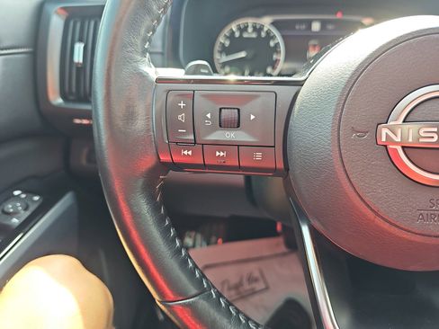Used 2023 Nissan Pathfinder SL w/ SL Premium Package FWD image 19