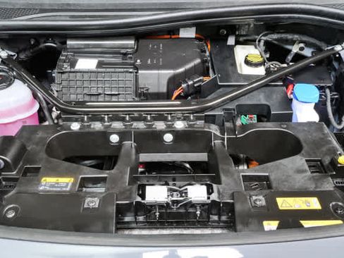 Certified 2024 Volkswagen ID.4 S RWD image 36