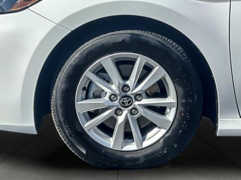 Used 2026 Toyota Camry LE FWD image 24