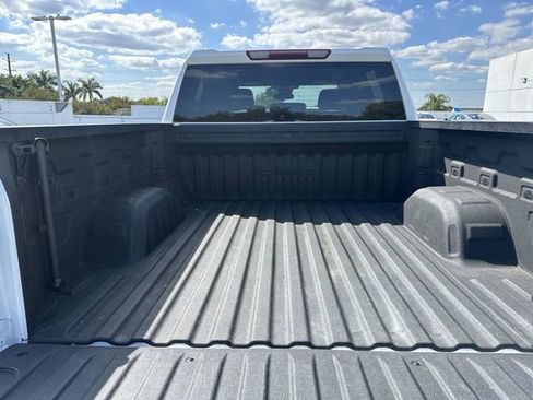 Used 2023 GMC Sierra 1500 Elevation image 33