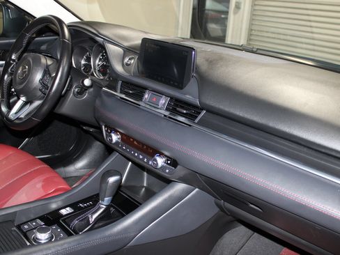 Used 2021 MAZDA MAZDA6 Carbon Edition FWD image 38
