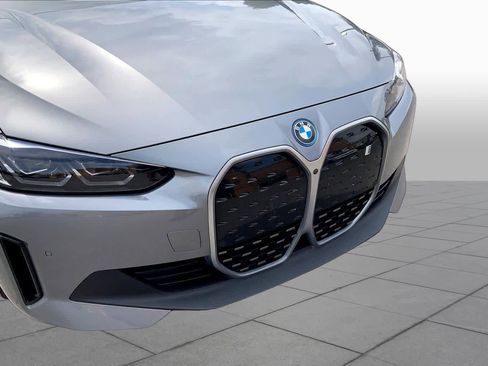 Used 2023 BMW i4 eDrive35 w/ Premium Package RWD image 29