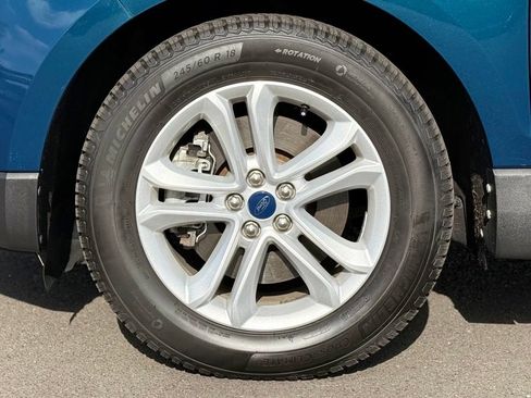 Used 2020 Ford Edge SEL w/ Convenience Package AWD/4WD image 9