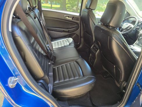 Used 2020 Ford Edge SEL FWD image 15