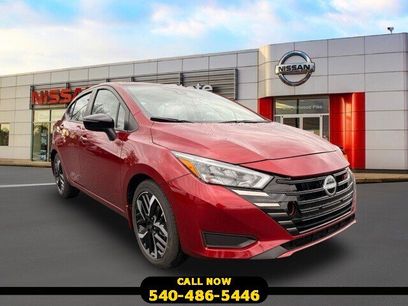 New 2025 Nissan Versa SR w/ Trunk Package