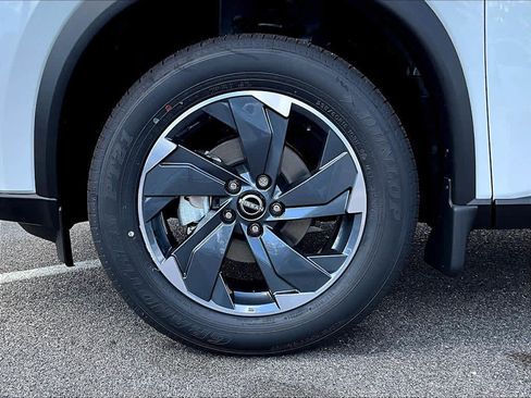 New 2026 Nissan Rogue SV w/ Cold Weather Package image 8