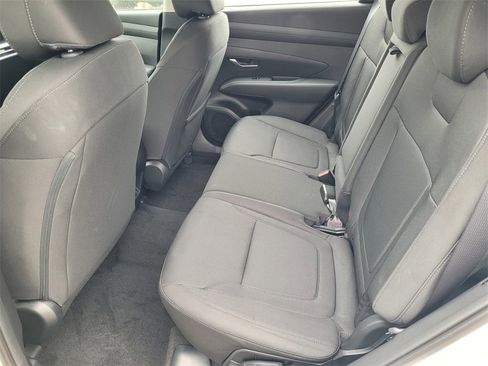 New 2026 Hyundai Tucson SE image 6