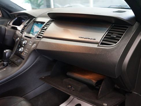 Used 2016 Ford Taurus SEL w/ Equipment Group 201A image 42