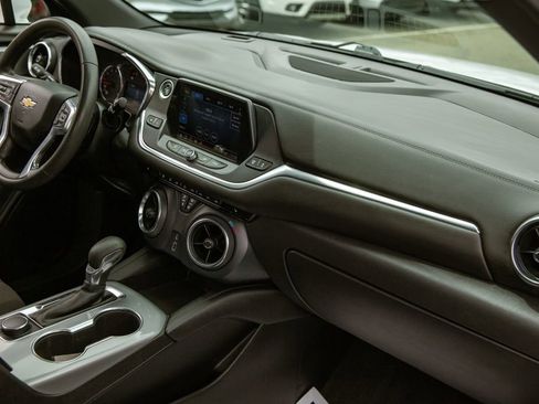 Used 2021 Chevrolet Blazer LT FWD image 11