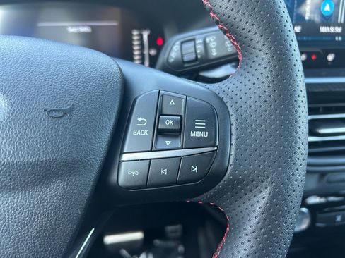 Used 2023 Ford Escape ST-Line w/ Tech Pack #1 image 18