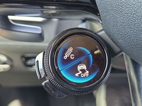 Used 2023 Mercedes-Benz EQE AMG 4MATIC Sedan image 19