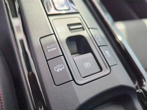 New 2026 Toyota Prius Plug-In Hybrid FWD image 21