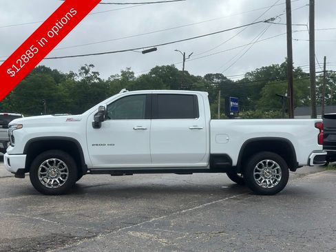 Used 2024 Chevrolet Silverado 2500 LTZ w/ LTZ Plus Package AWD/4WD image 8