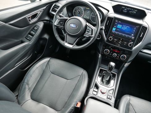 Used 2019 Subaru Forester Limited image 9